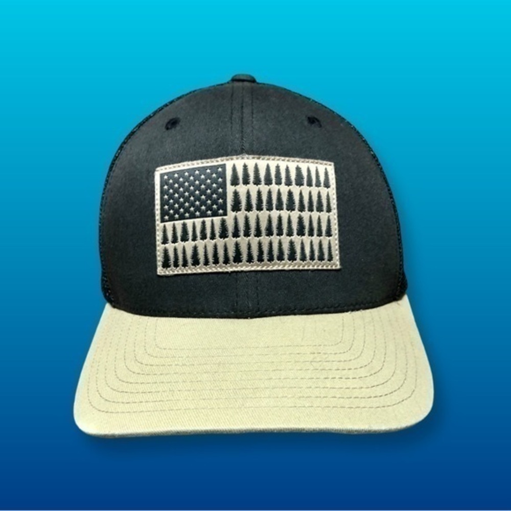 ⛄️Columbia Mesh Tree Flag Fitted High Crown Cap